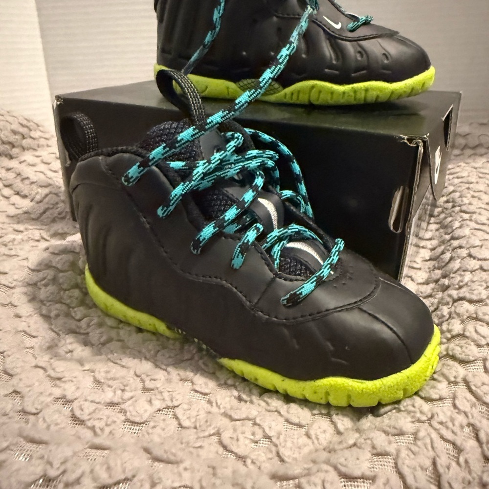 Nike Little Posite One